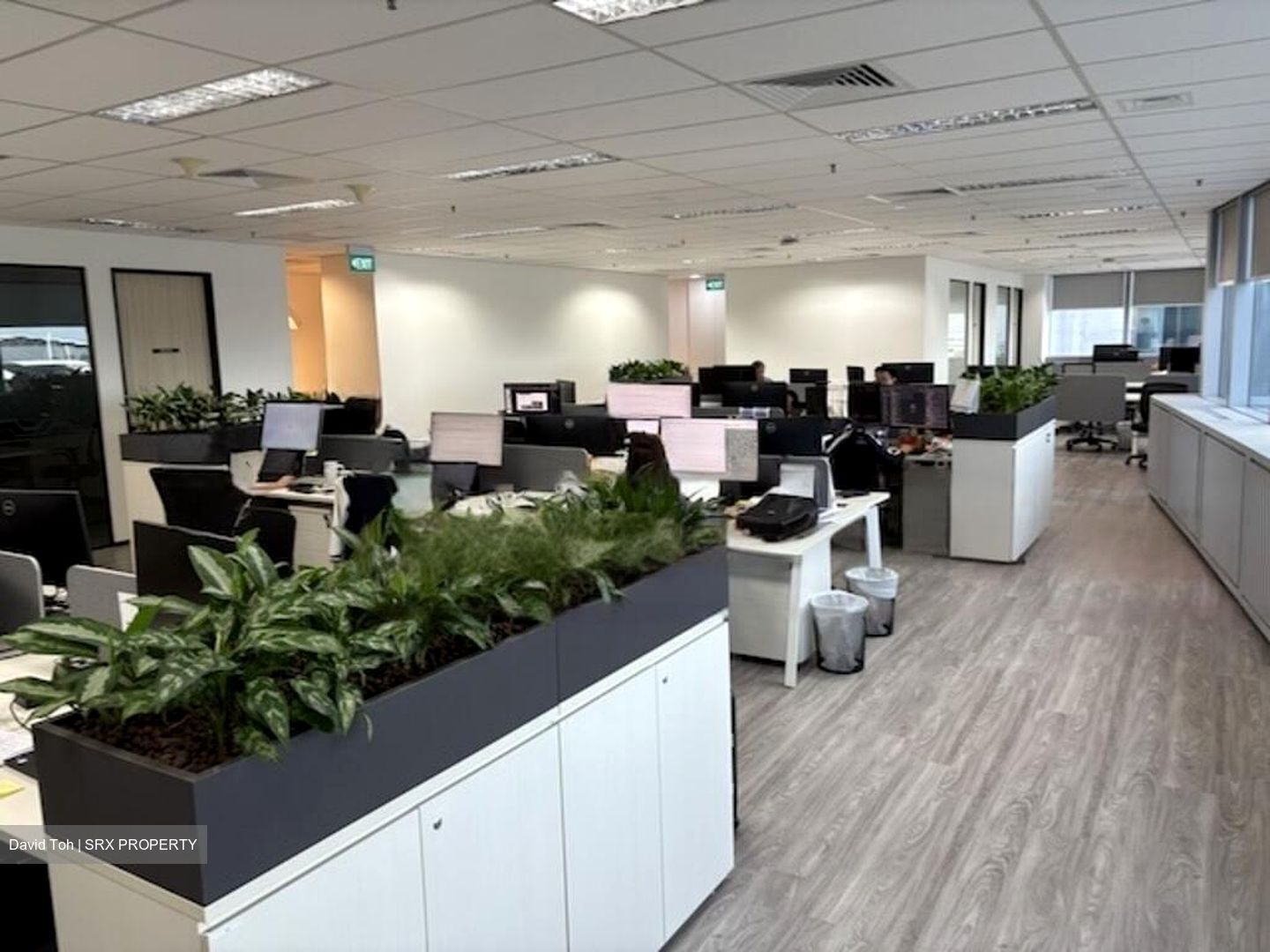 Republic Plaza (D1), Office #576577511